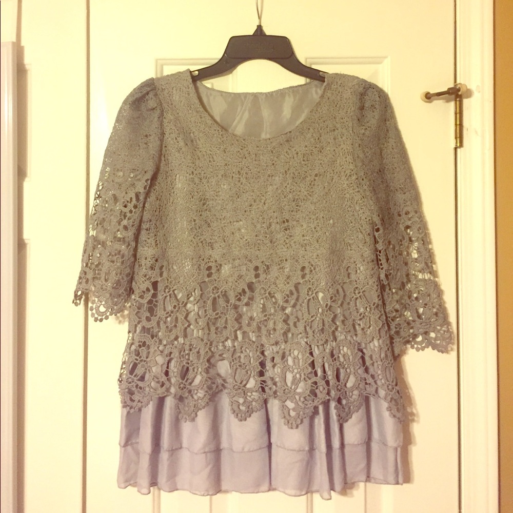 gray lace top
