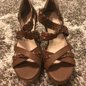 Maurice's brown wedges