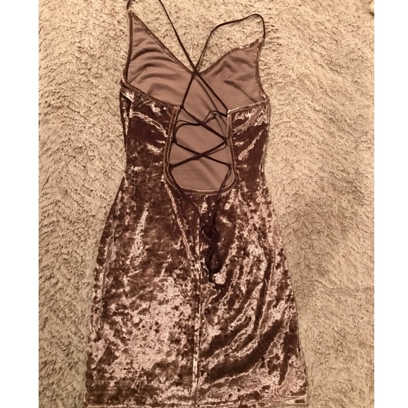 Tigermist brown deep V velvet dress - Picture 3 of 5