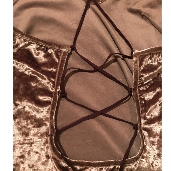 Tigermist brown deep V velvet dress - Picture 4 of 5