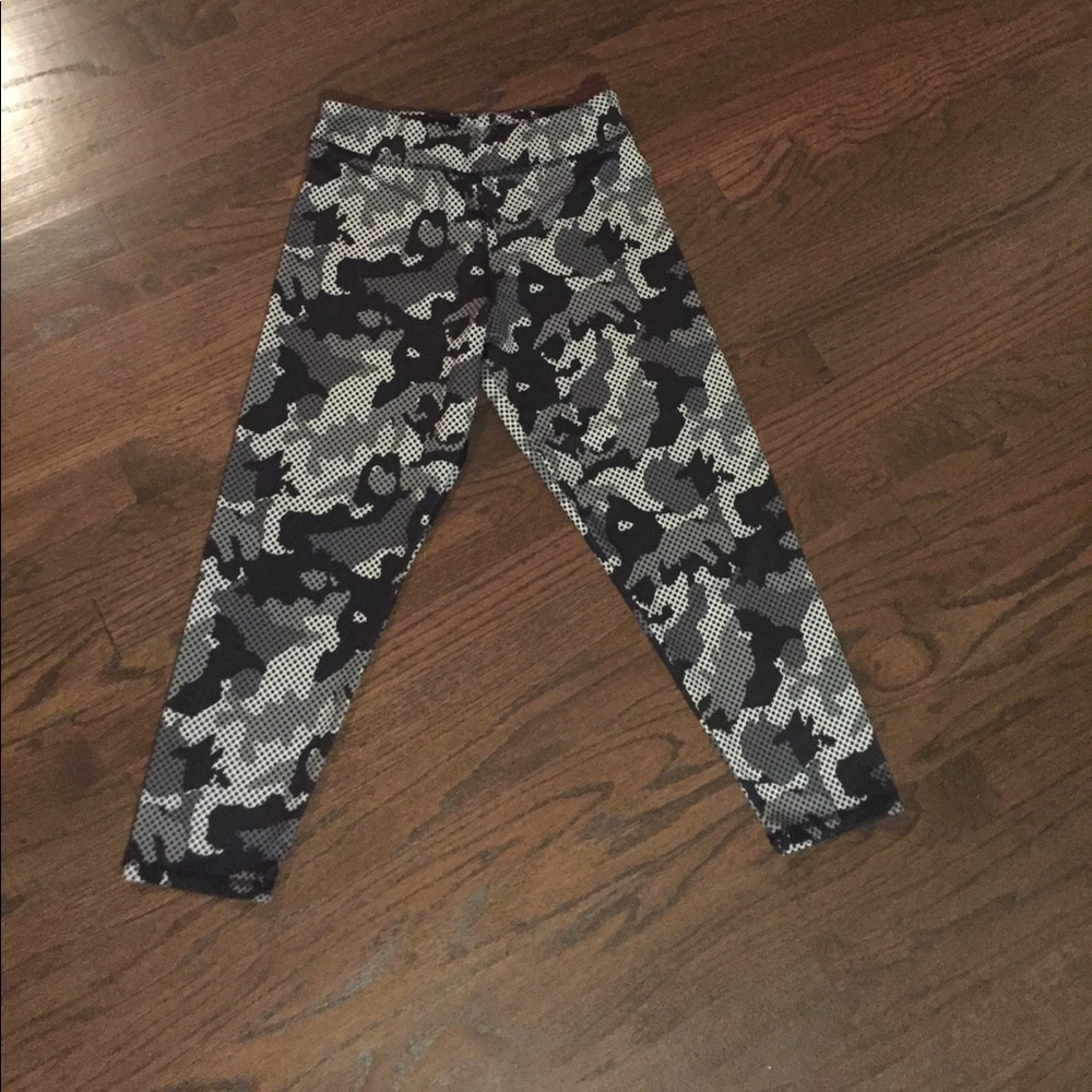 Dri-fit black Cami cropped work out pants