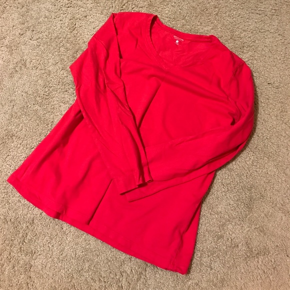 Sweaters - 🌺⭐️🌺⭐️Cute thin sweater