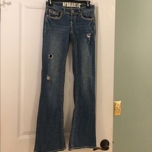Hydraulic Curvy Flare Jeans