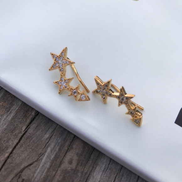 Gold CZ Stars Ear Crawler Earrings - Picture 3 of 3