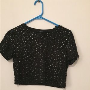 Black crop top