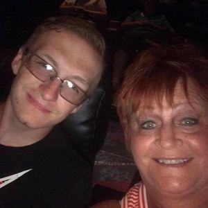 Meet your Posher, Eileen