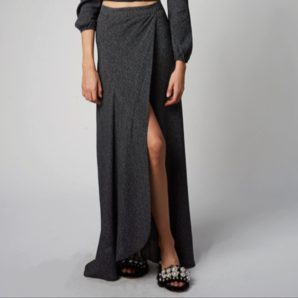 NWOT Flynn Skye Wrap It Up Skirt