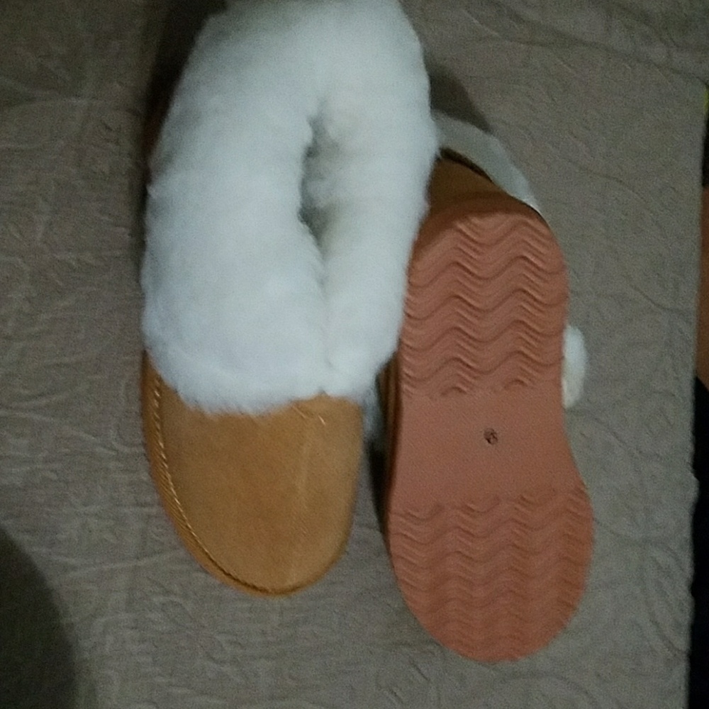 Plymoth mocs slippers