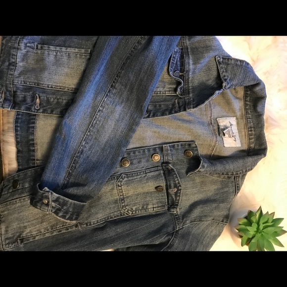 Jean jacket - Picture 3 of 3