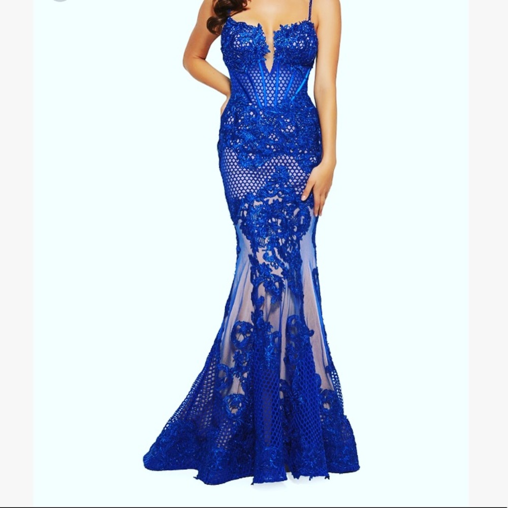 Mac Duggal lace mermaid dress