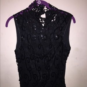 Cache black sequence top