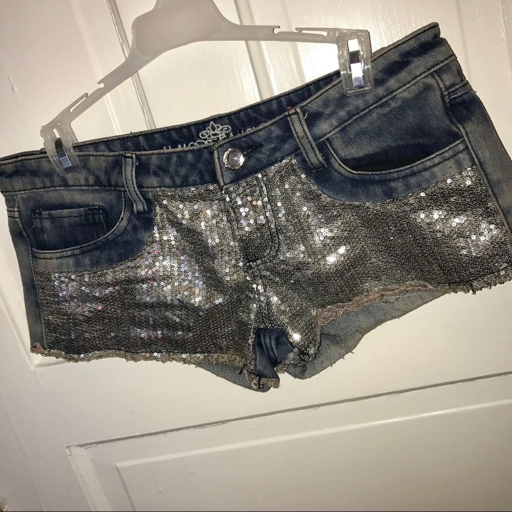 JEAN SEQUINED SUPER FLASHY SHORTS!!! Size 7!