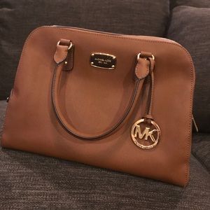 Michael Kors Handbag/Satchel LARGE