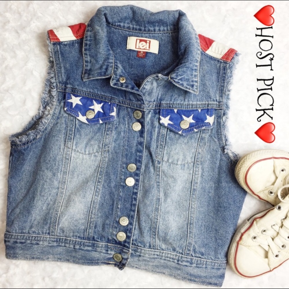 L.E.I Stars & Stripes distressed snap vest