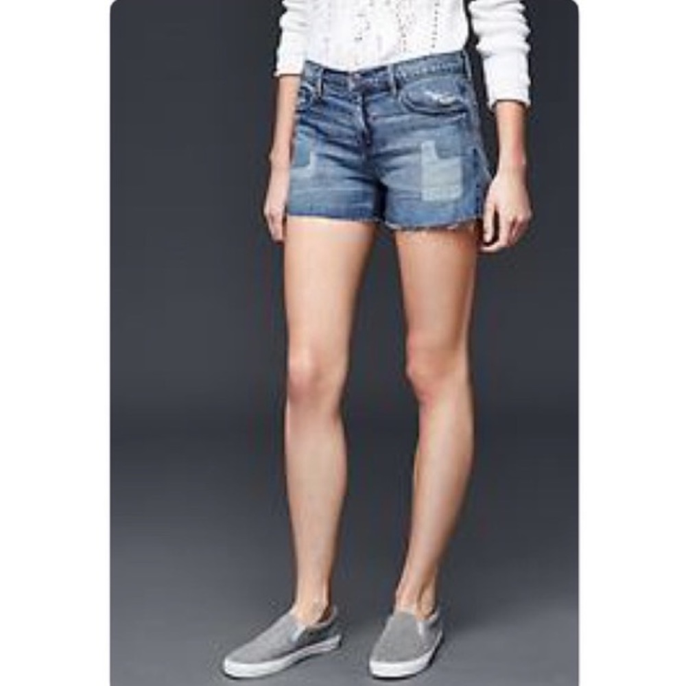 GAP 1969 Denim Patch Austin Best Girlfriend Shorts