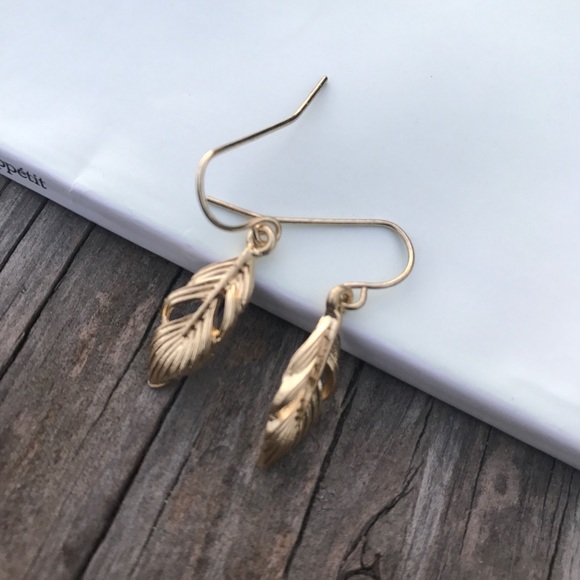 Gold Leaf Earrings - Picture 2 of 3