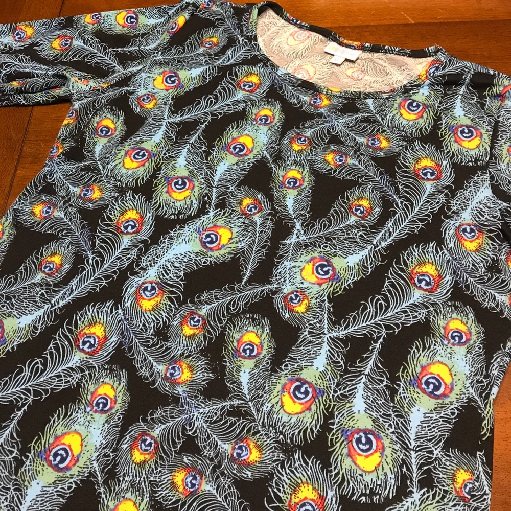Lularoe Julia-Size XL (peacock feathers)