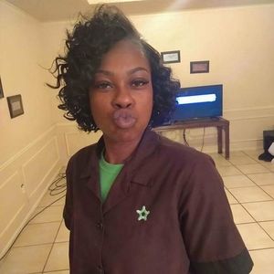 Meet your Posher, Erica