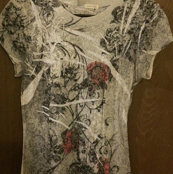 **Super cute burn out women's tee - Picture 1 of 2