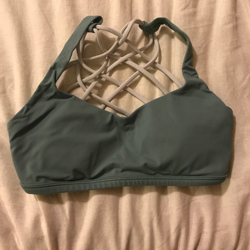 4 lulu green bra