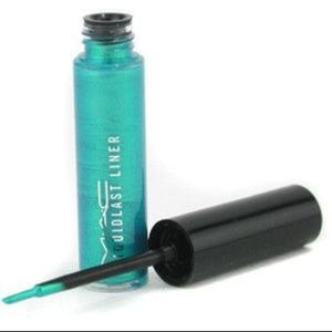 AQUALINE MAC Eyeliner
