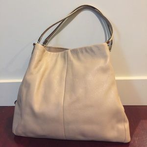 Coach Madison Phoebe