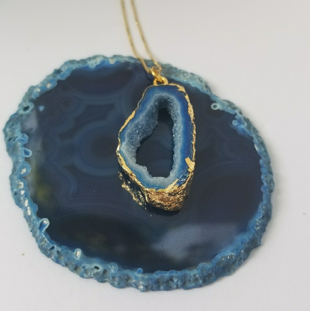 Agate Geode Slice Necklace