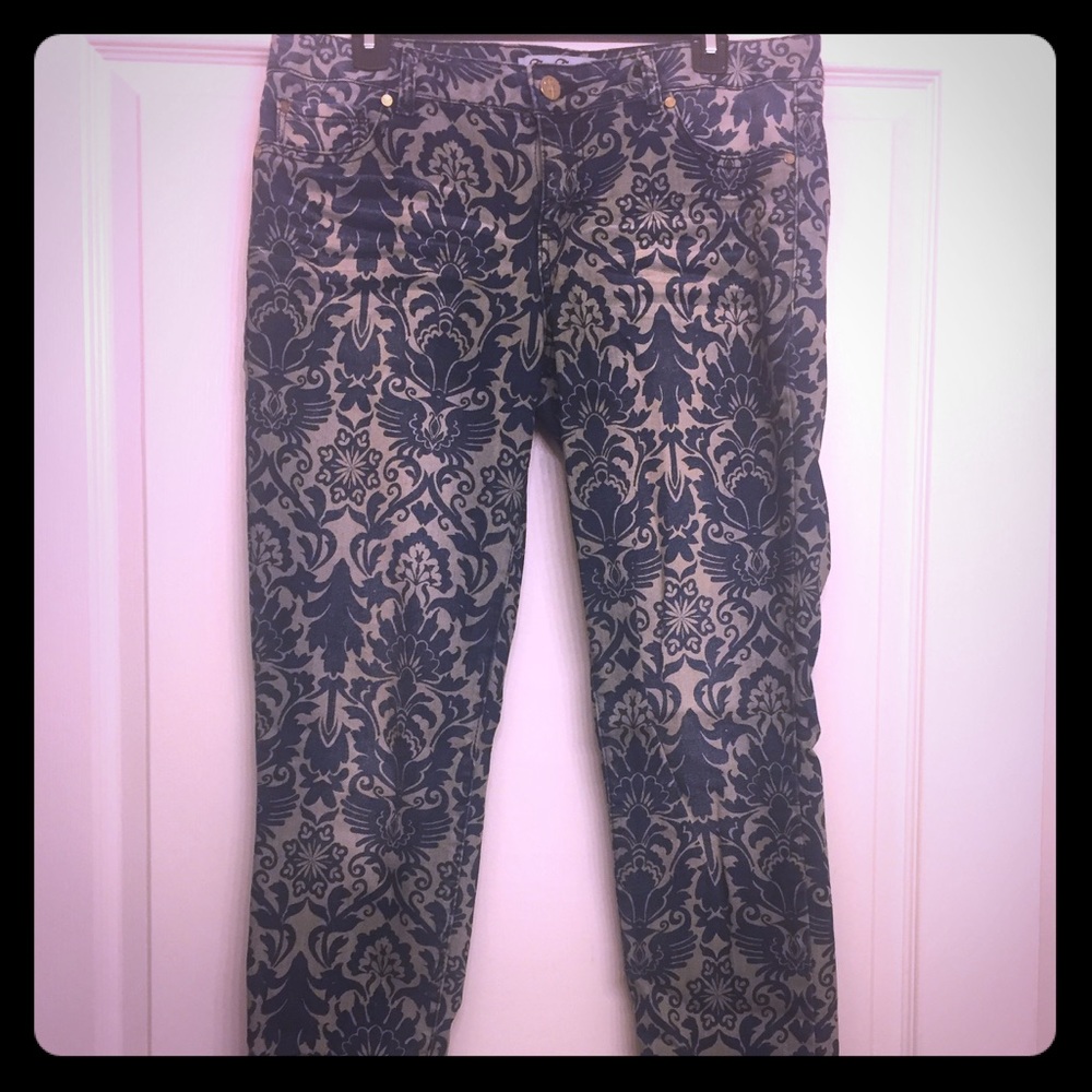 True Freedom Damask Print Jeggings