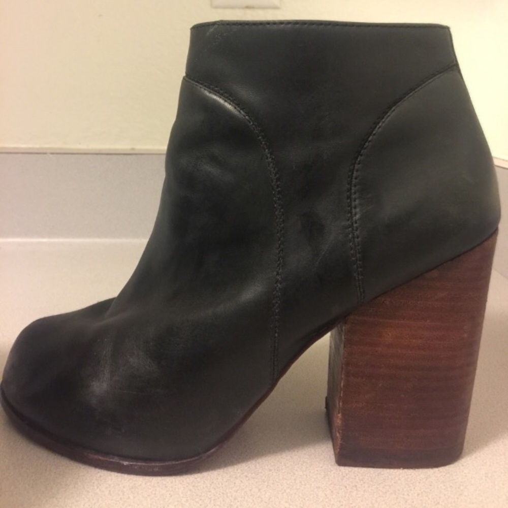 Jeffrey Campbell Hanger Boots / Re-posh