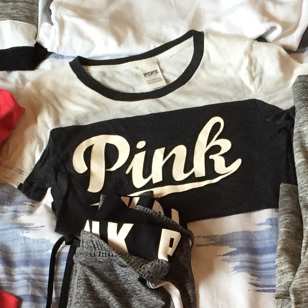 VS Pink Top