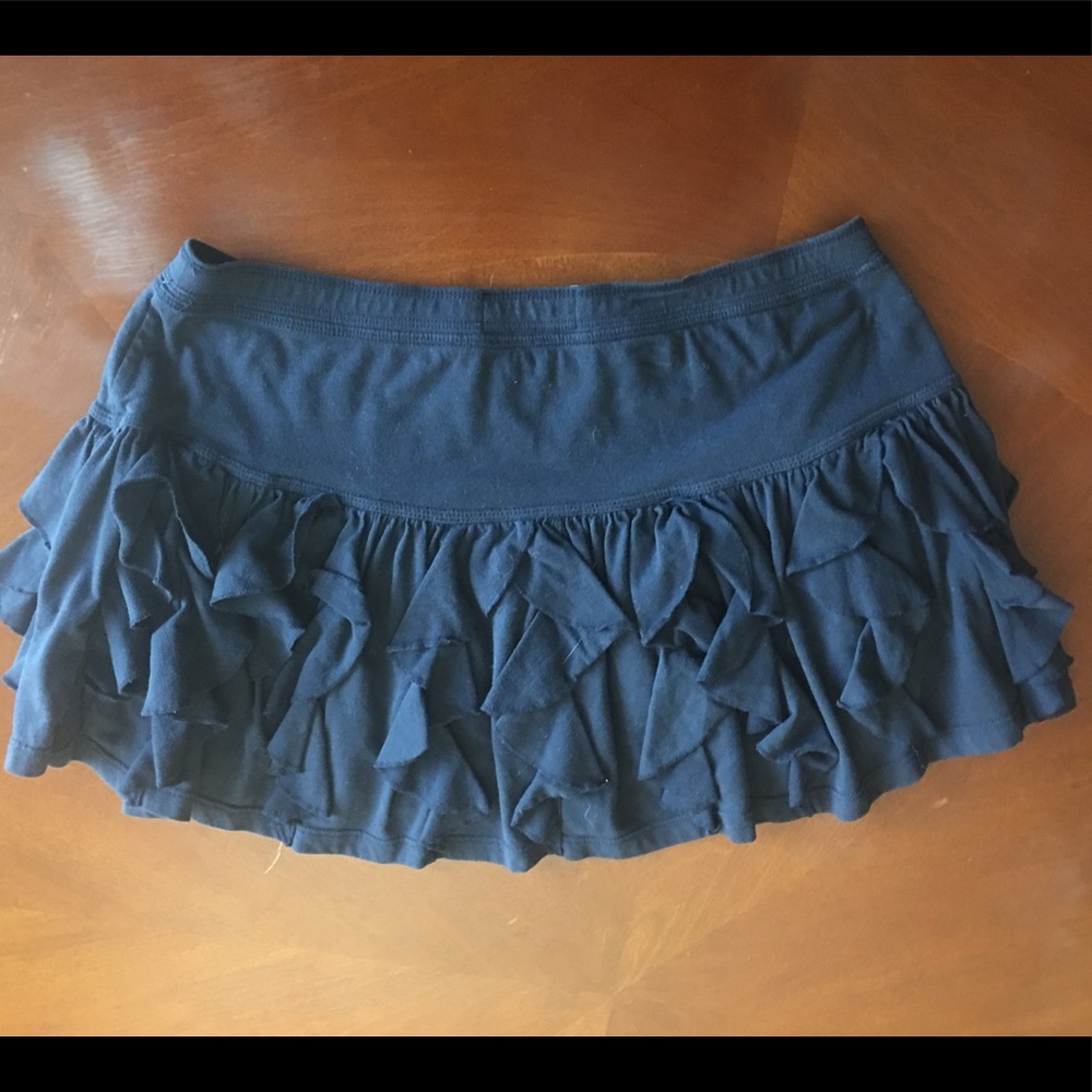 Abercrombie dark blue ruffled skirt