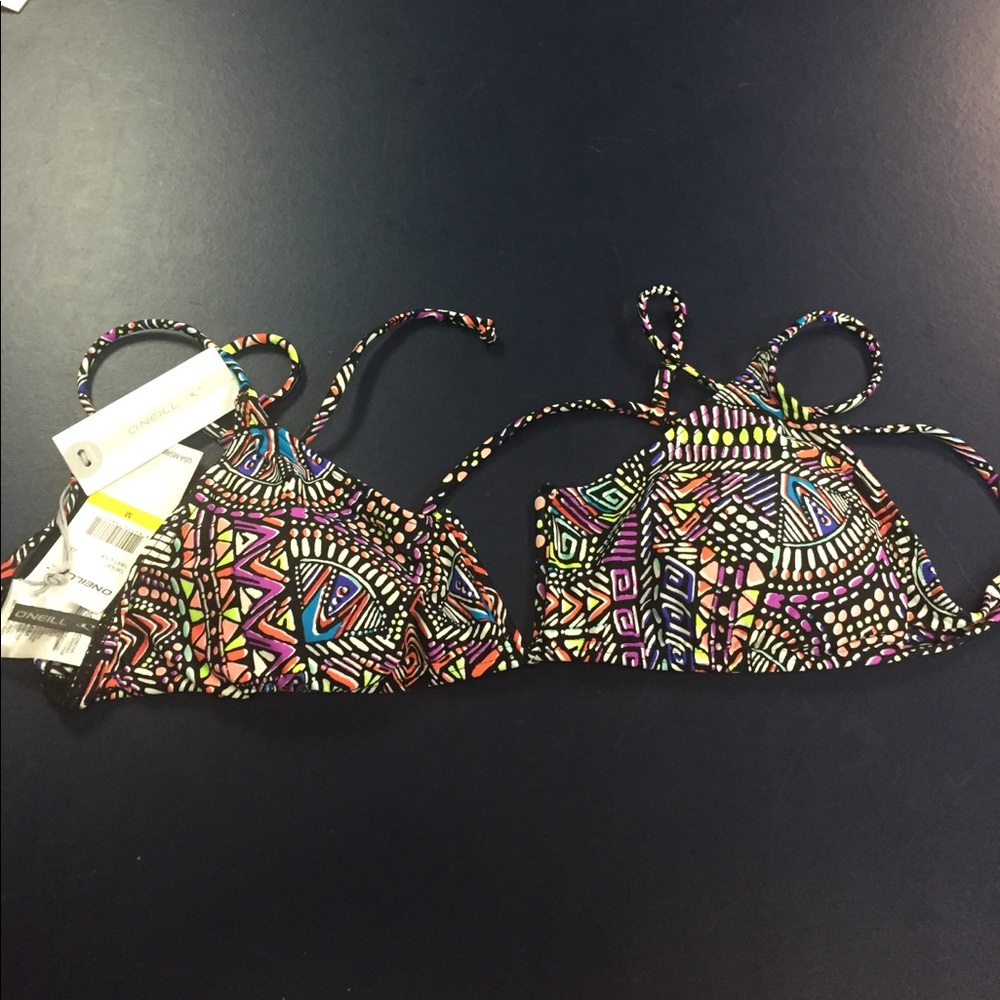 O'Neill Tahiti V Top BLK swim top