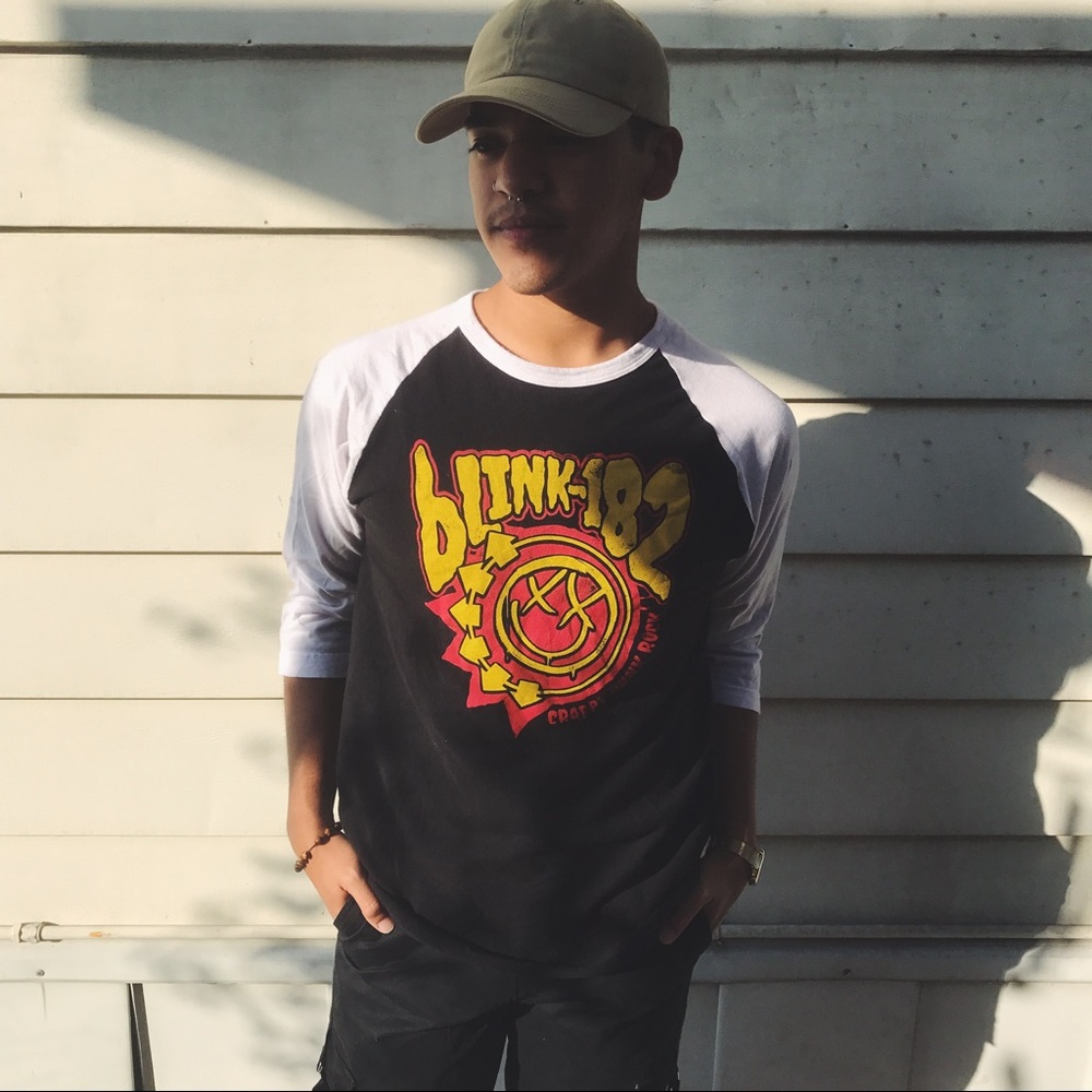 Blink 182 baseball tee