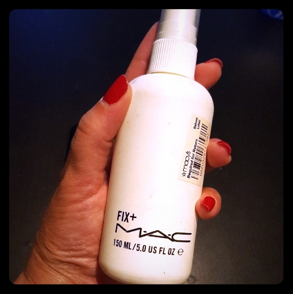MAC Fix+ Finishing Spray