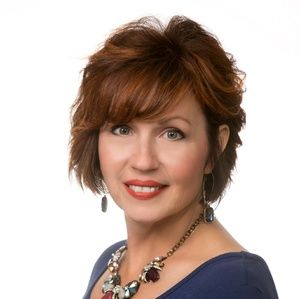 Meet your Posher, Deana