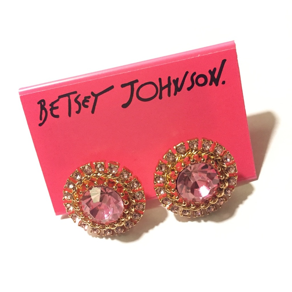 NWT Betsey Johnson pink pave round earrings.