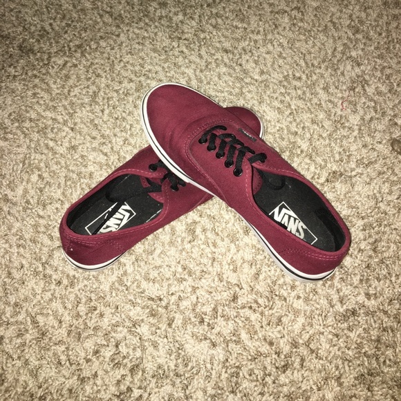 Maroon Vans - Picture 1 of 3