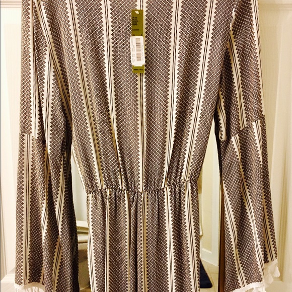 NWT Gianni Bini Maxine Romper - Picture 2 of 4