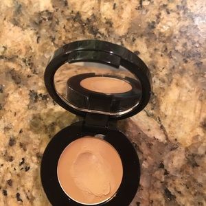 Stila concealer
