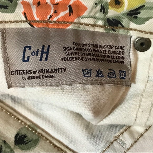 Citizens Of Humanity Floral Button Up Shorts! - Picture 5 of 8