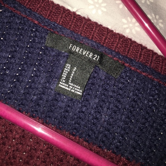 Oversized Forever 21 Sweater - Picture 2 of 2