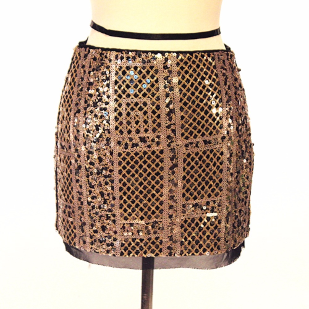 Geometric Gold Sequin Mini Skirt
