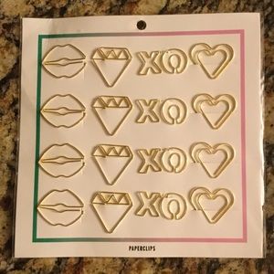 New with tags pack of 16 cool gold paper clips