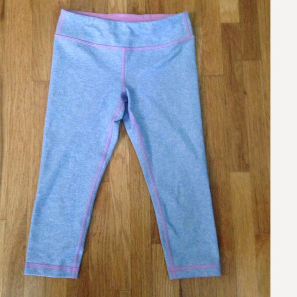 NWOT Ivivva Crops