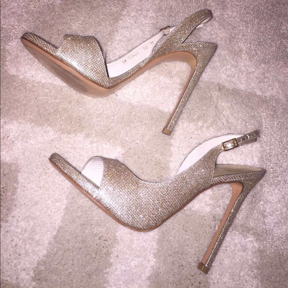 Stuart weitzman gold sandals - Picture 4 of 6