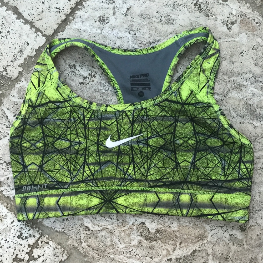 Women XS Nike Pro Sports Bra***Like New Condition
