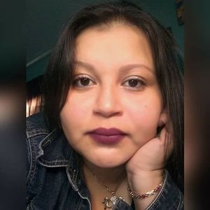 Meet your Posher, Iris