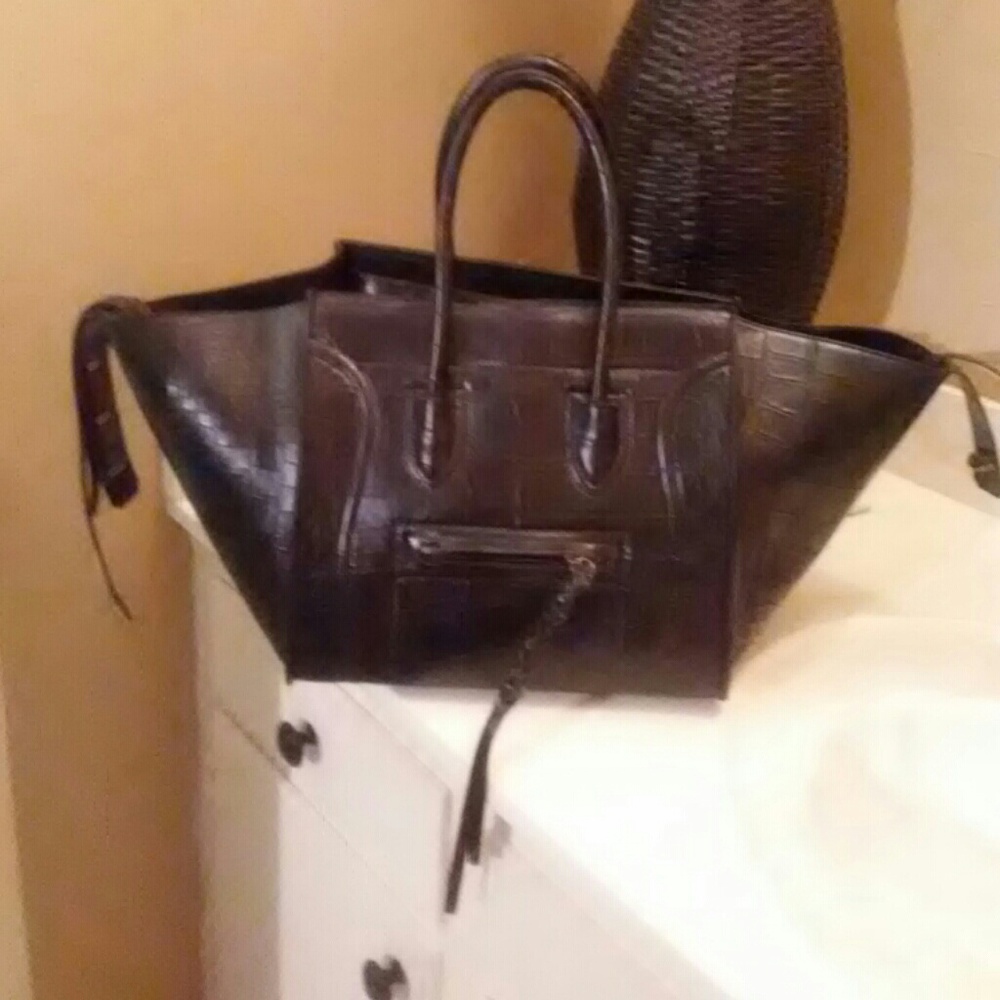 Handbag