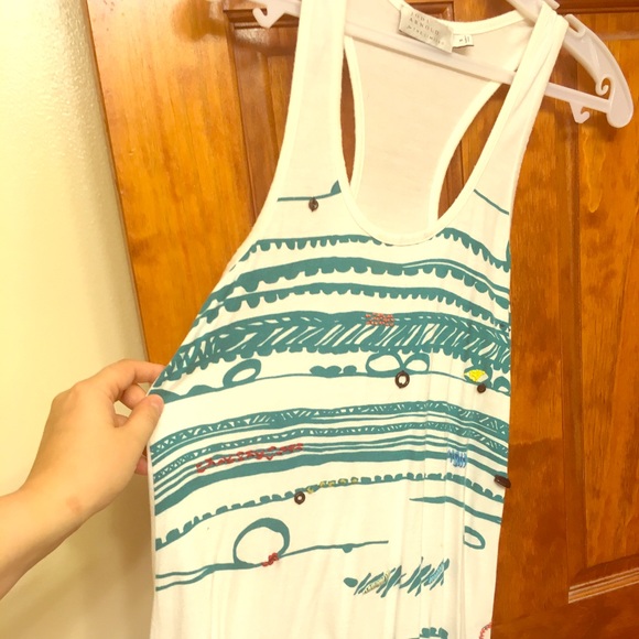 Long Flowy Detailed Tank - Picture 1 of 4
