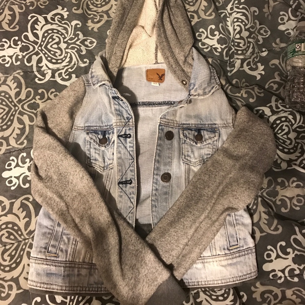 American Eagle Denim Jacket Size XS